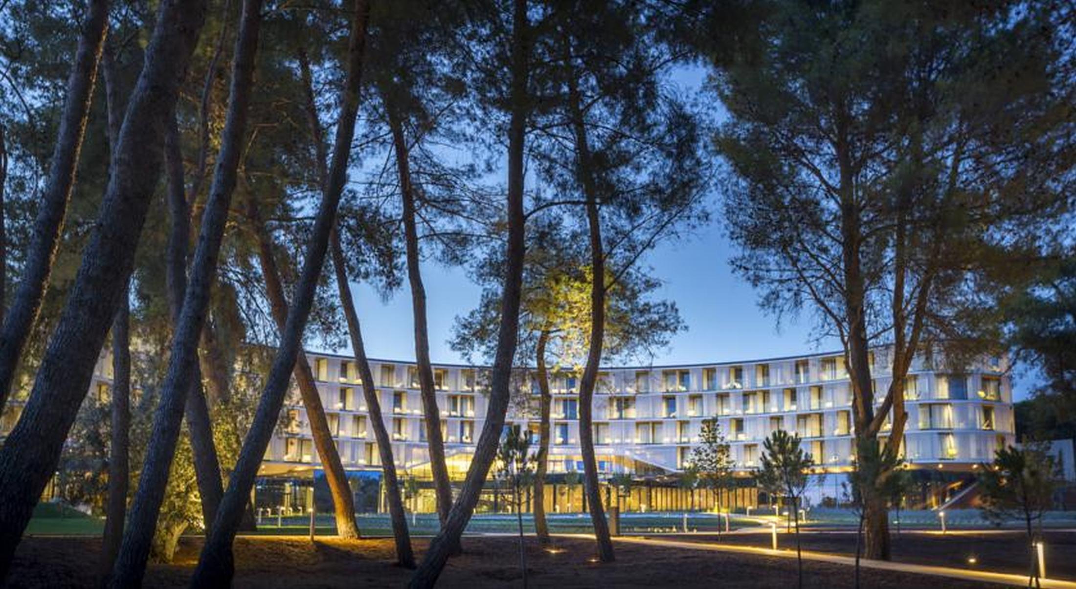 Maistra Select Family Hotel Amarin Rovinj Bagian luar foto